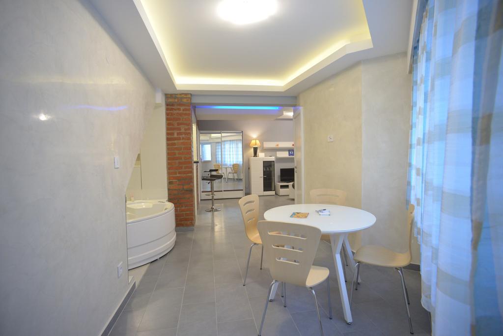 Apartment Hermes เบลเกรด ภายนอก รูปภาพ